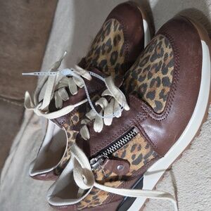 NWT!  Brioso Leather Leopard Shoes  MSRP $140